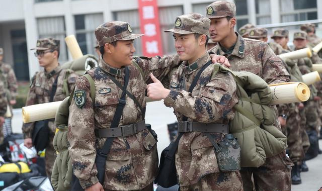 致敬！有了軍人的守護，才有了人民的安全感